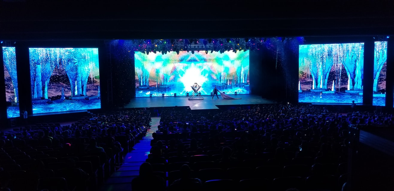Sanya Shows 4