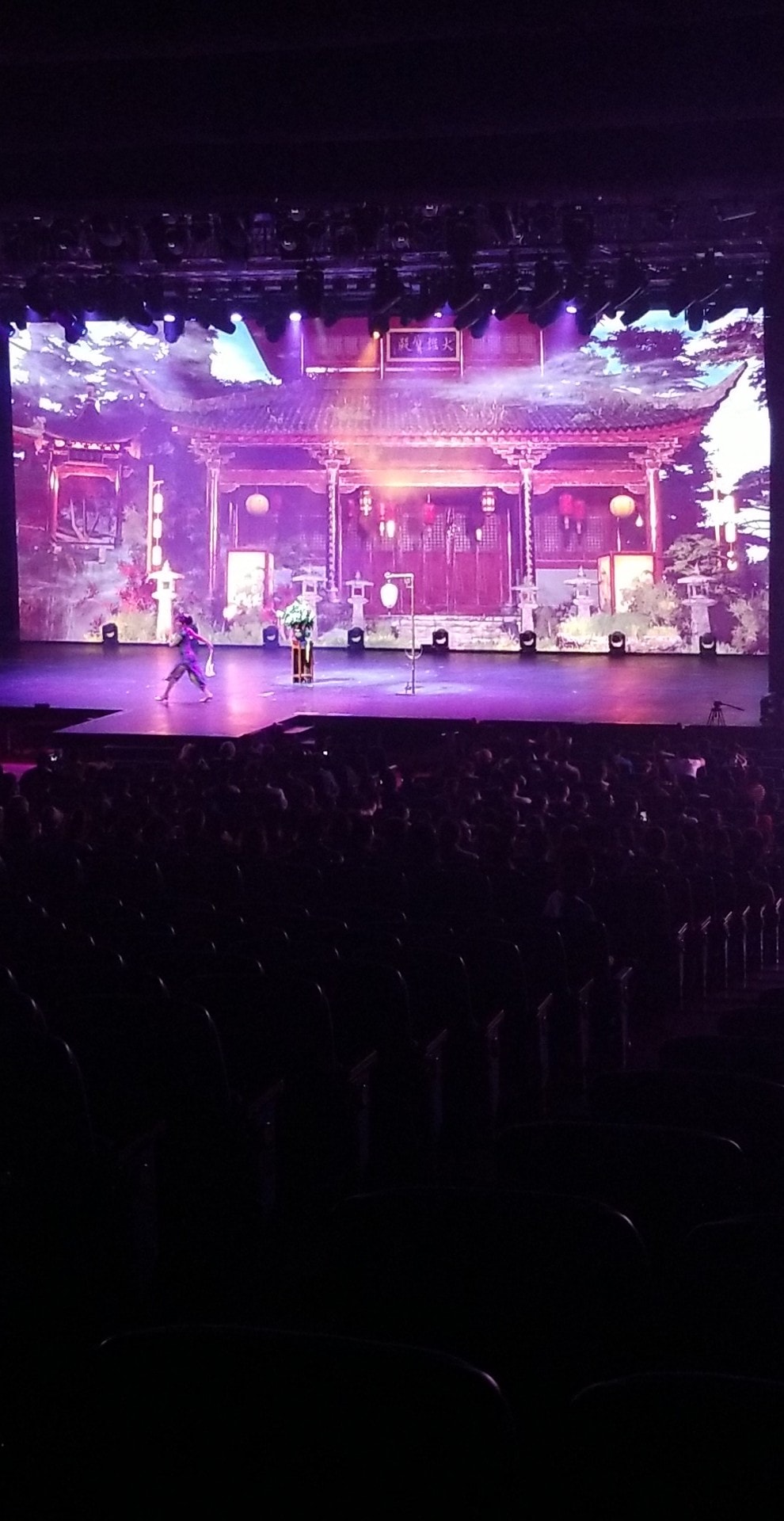 Sanya Shows 23